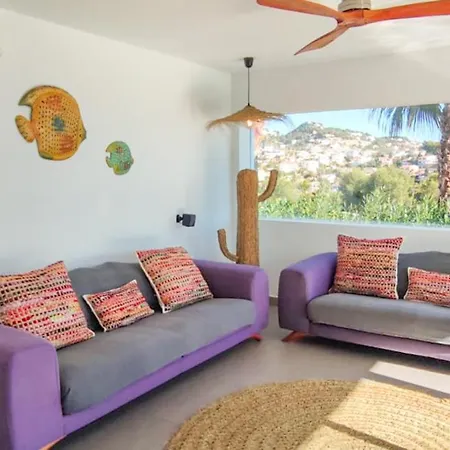 Casa Santi - Luxury Home- For 8 Guests *