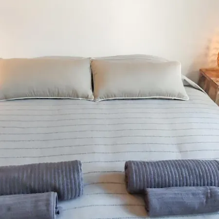 Casa Santi - Luxury Home- For 8 Guests