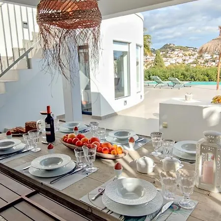 Casa Santi - Luxury Home- For 8 Guests *